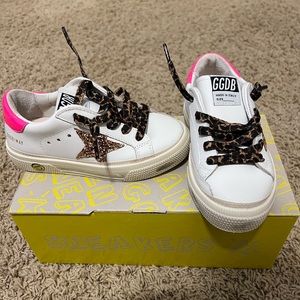 Golden Goose size 26 (9us) brand new